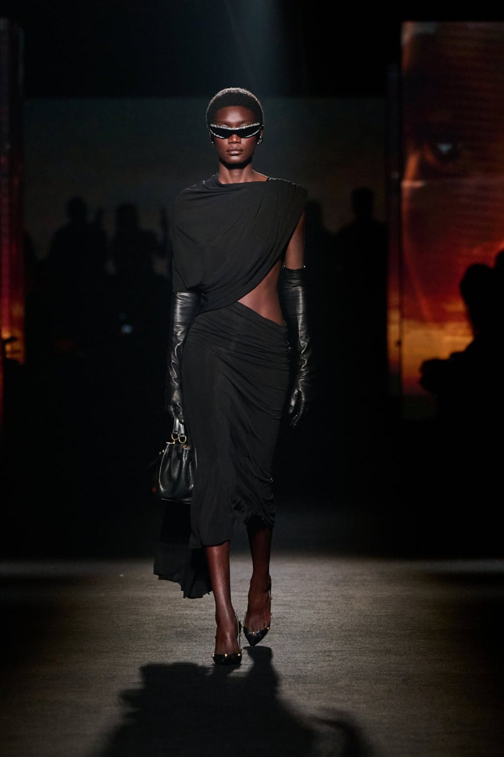 Balenciaga: Ready-To-Wear AW26 - 10 Magazine